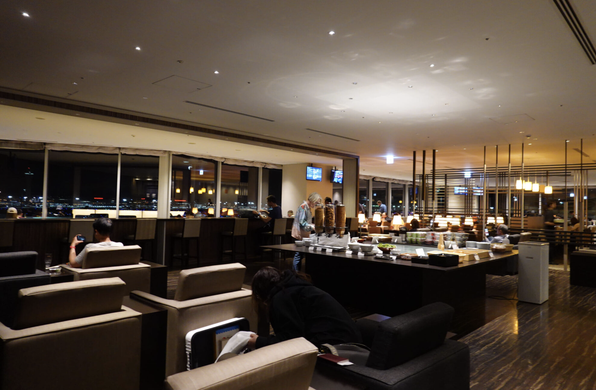 【閉鎖】SKY LOUNGE ANNEX@ 羽田空港 HND
